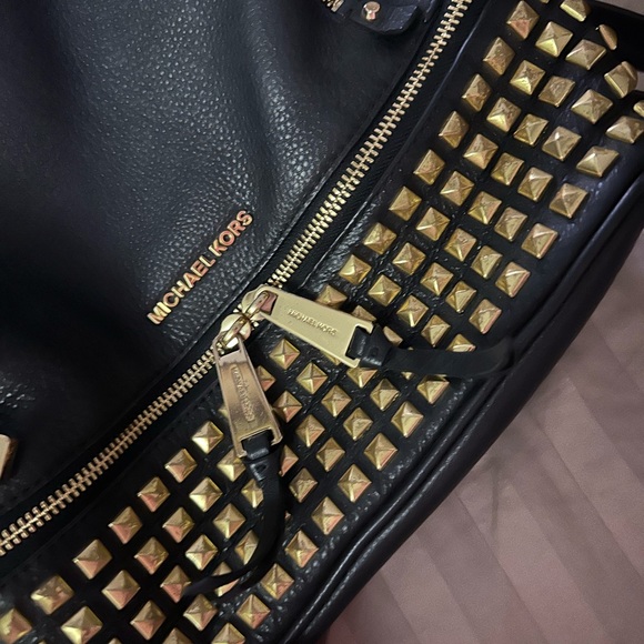 MK Rhea studded zip backpack - Picture 2 of 7